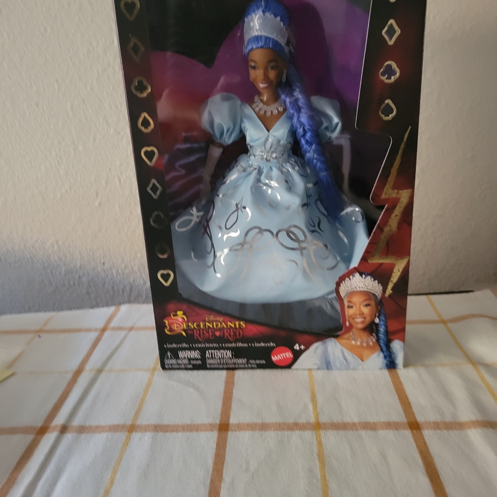 NIB Descendents Cinderalla Blue Princess Doll with Silver Accents Rise To Red